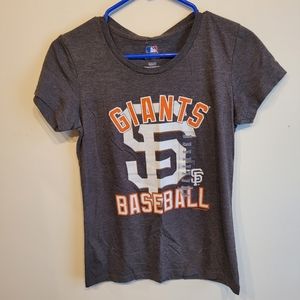 GIANTS T-shirt,genuine merchandise, child's size small NWT